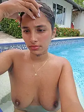 Stripchat Live Sex Cam of Lorena_Mcfly