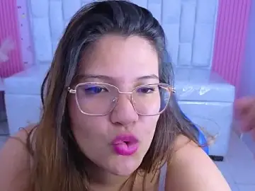 Stripchat Adult Webcams of lucero_s1