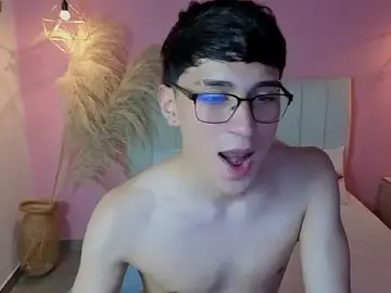 Stripchat Private Sex Chat of ryan_valentino