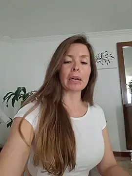 Stripchat Best live sex cam show of karina_warthon