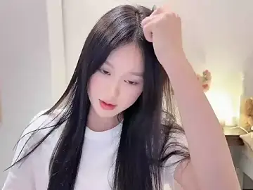 Stripchat Live Sex Cam of Hu-uzzzZ