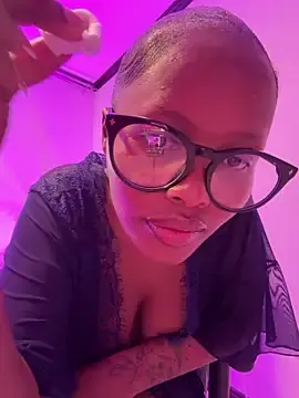 Stripchat Free Porn Cam of Neelo-Smith