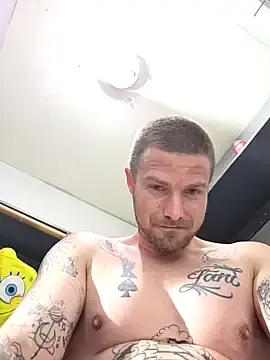 Stripchat Best Webcam of DadDDick925