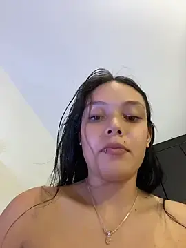 Stripchat Live Sex Cam of NIKA530