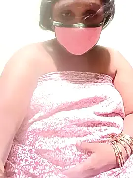 Stripchat Live Sex of tamilkaviya431