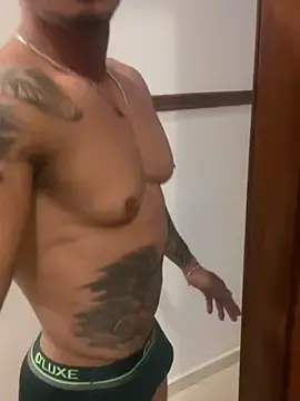Stripchat Best live sex cam show of EdyeVini