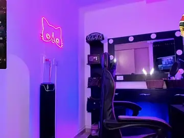 Stripchat Sex Cam of miss_kitty