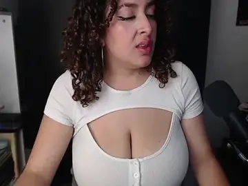 Stripchat Adult Webcams of Candeepp