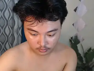 Stripchat Adult Webcam of urasianjohnny