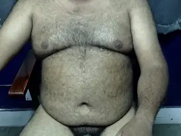 Stripchat Nude Webcam of hairysubcub_70