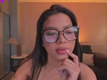 Stripchat Free Porn Cam of SophieHouston_