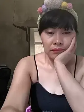 Stripchat Live Sex Cam of juicy-milu