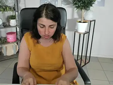 Stripchat Watch Live Sex Cams of MartaEdams
