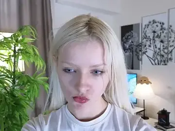 Stripchat Nude Webcam of Naomi_Demio