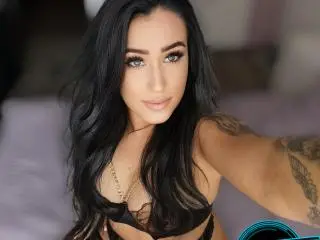 Xlovecam Adult Webcam of LovelyMichellex69