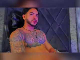 Xlovecam Sex Cam of DanteDimarco