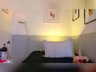 Xlovecam Sex Chat of Adelyno
