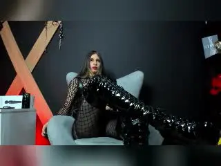 Xlovecam Watch Live Sex Cams of LeilaGoddes