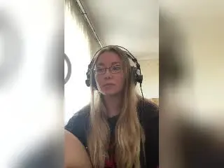 Xlovecam Sex Cam of Meeranda