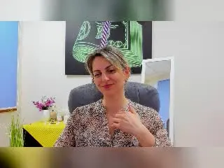 Xlovecam Adult Video Chat of Rorria