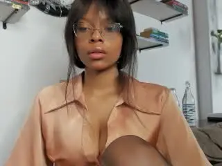 Xlovecam Adult Webcams of Adouxrable