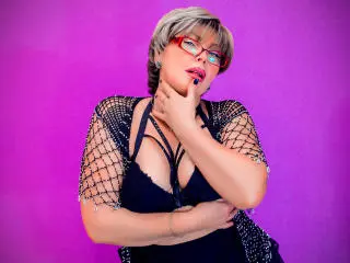 Xlovecam Watch Live Sex Cams of LonelyMonika