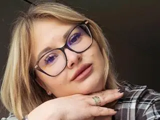 Xlovecam Sex Cam of RadaRori