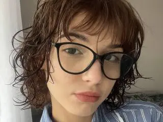 Xlovecam Free Porn Cam of ErynAttridge