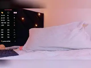 Xlovecam Nude Webcam of LilaaGrace