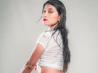 Xlovecam Best Webcam of YeseniaRodriguez