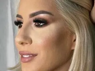 Xlovecam Best Webcam of LanieHotXX